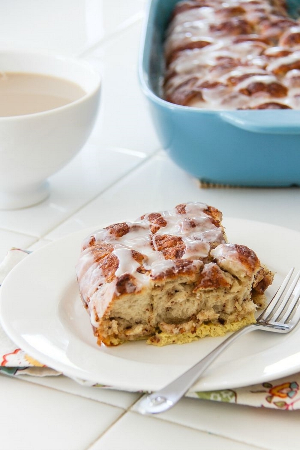 A Cinnamon Roll Breakfast Casserole
